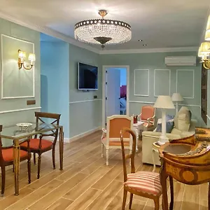 https://san-esteban-16-suites-principe.es-andalucia.com